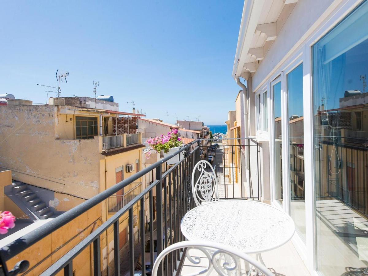 Praiola Terrasini Exterior photo